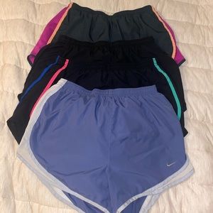 Nike Shorts lot (4)